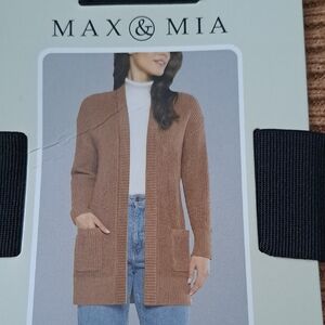 MAX&MIA Cozy Brown Camel Cardigan Sweater New Size Small